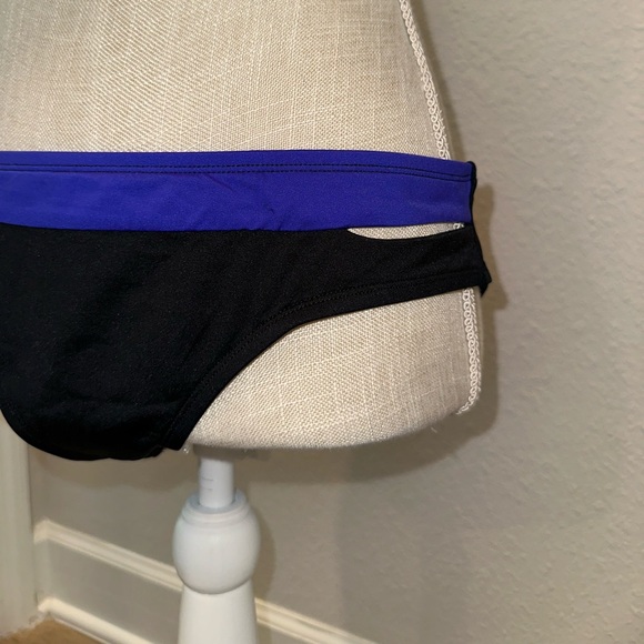 Shade & Shore Bikini - Picture 8 of 10